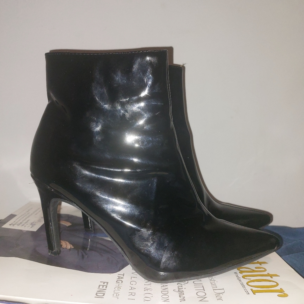 Patent vegan leather Size 8.5 size 3 inch heel